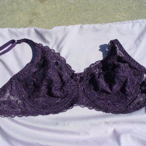 PURPLE LACE BRA